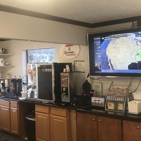 Super 8 By Wyndham Dumas Tx Motel Екстериор снимка
